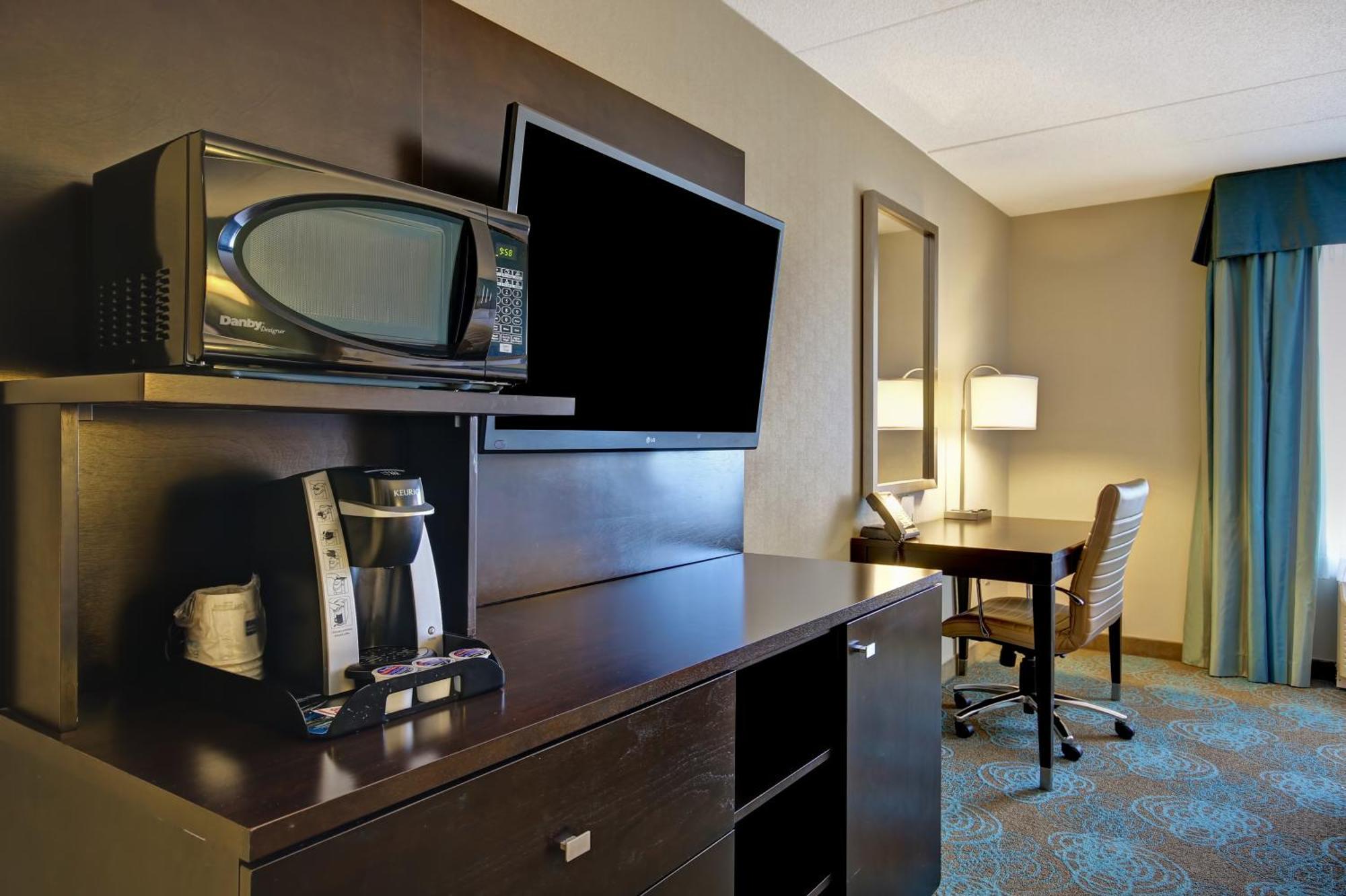 Holiday Inn Express Hotel & Suites Waterloo - St. Jacobs Area By Ihg Luaran gambar